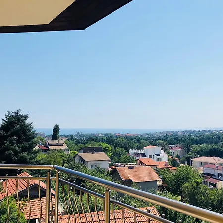 Apartman Adi *