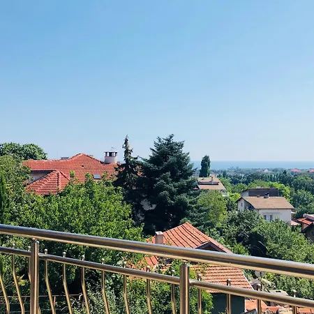 Adi Apartman Várna