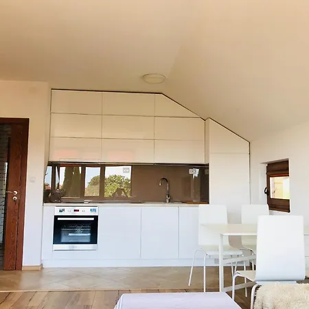 Adi Apartman